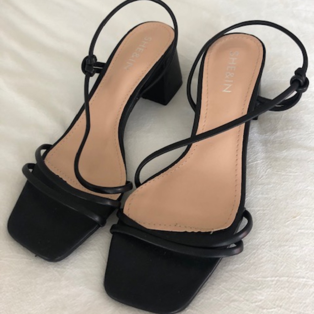 Square Toe Block Heels Black